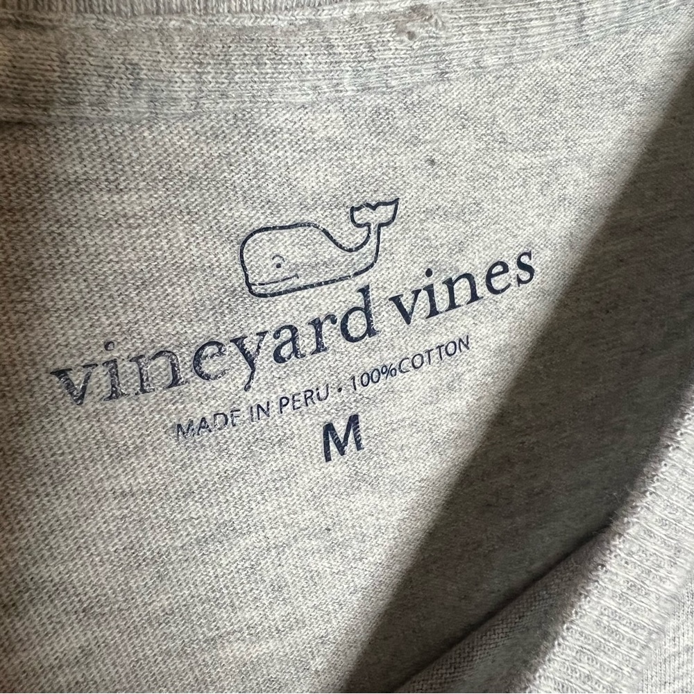 Vineyard Vines Gray Firework Celebration Long Sleeve Graphic Tshirt Size M - Picture 4 of 5